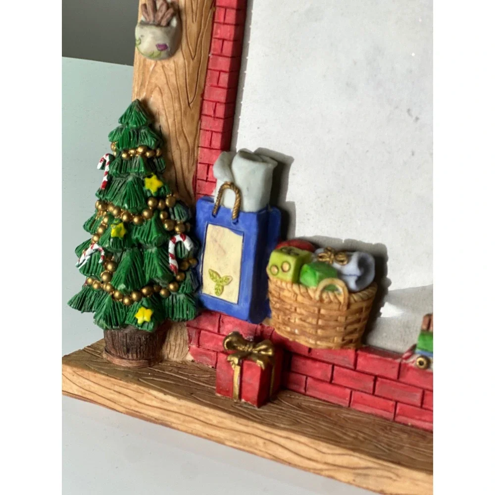 Vintage 90s 3D Christmas Fireplace Picture Frame Resin Holiday Decor Mantel